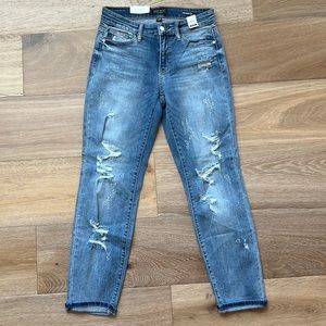 NWT Judy Blue mid-rise boyfriend fit skinny